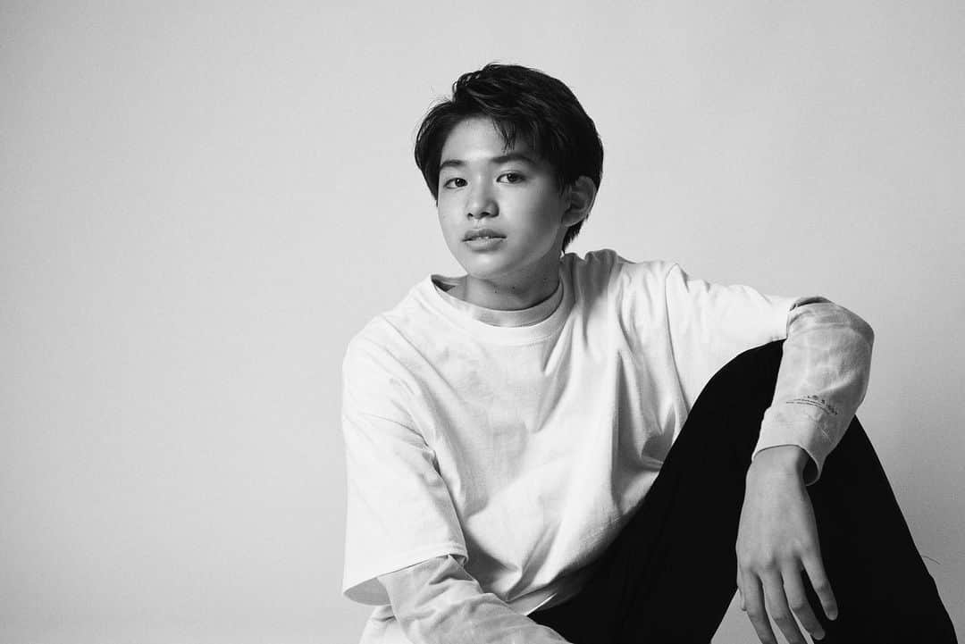 渡邉多緒のインスタグラム：「モノクロ⚫️」