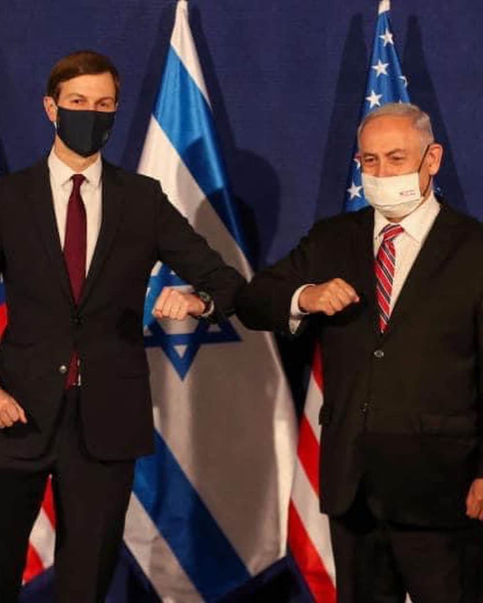 のインスタグラム：「Over the past two days,   🕊 PM Netanyahu and Jared Kushner participate in a tree-planting ceremony at the Grove of Nations, planting 18 olive trees as a symbol of peace.   🕊 The Kushner Garden of Peace is dedicated to Jared for his indispensable roll in the Abraham Accords.   🕊 US Ambassador to Israel, David M. Friedman, dedicated the courtyard at U.S. Embassy Jerusalem to Jared in honor of his relentless pursuit of peace through the Abraham Accords.   🕊 After the US brokered peace deal, El Al Airlines operates the first commercial airline flight between Israel and Morocco!」