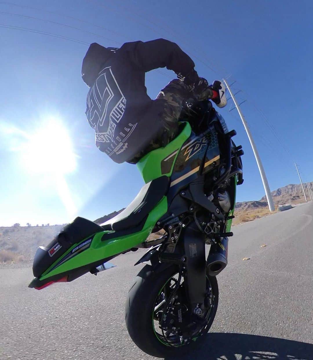 Pauly Dのインスタグラム：「These Are My @themoneyteam Socks」