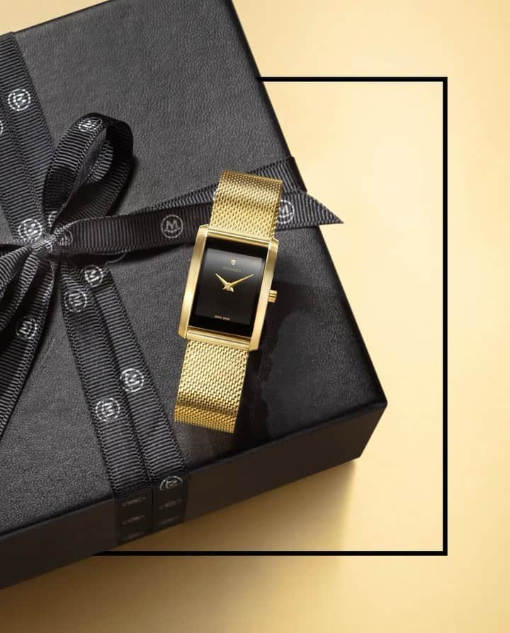 モバードのインスタグラム：「Gift a moment in time to someone special. #LaNouvelle」