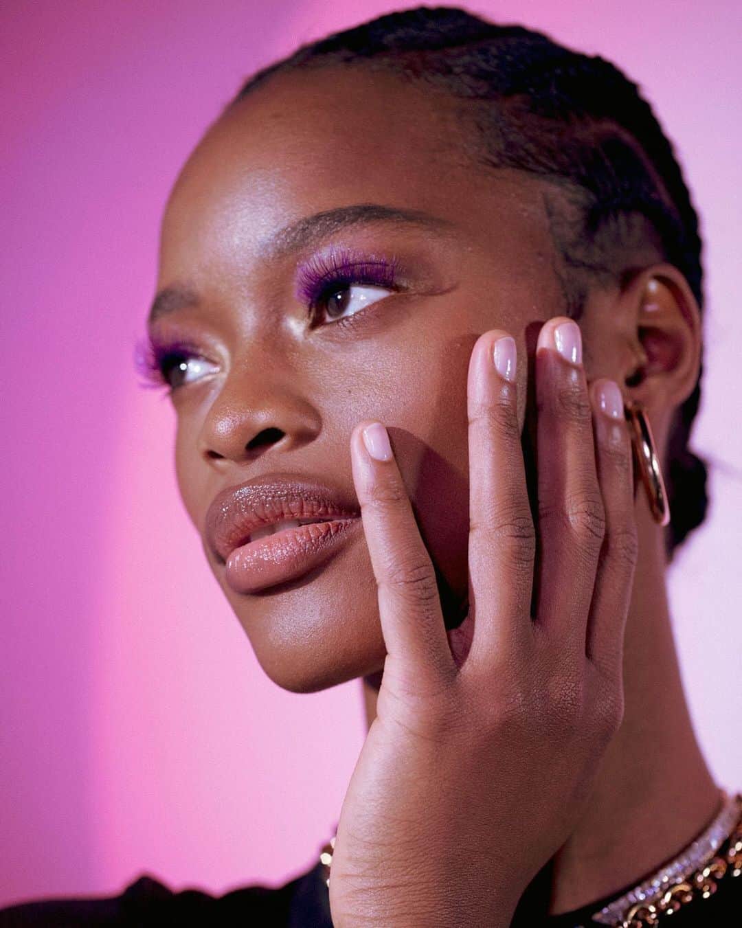 Fashion Weekのインスタグラム：「Daydreaming of luxe purple lashes as seen at @brandonmaxwell's SS21 runway show. Photo by @kevintachman c/o of the designer.」