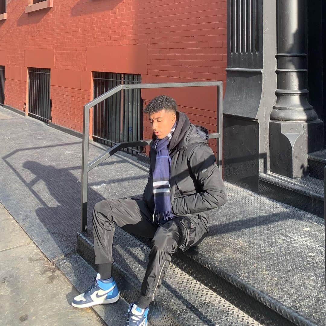 ジェディオン・ゼラレムのインスタグラム：「📸」