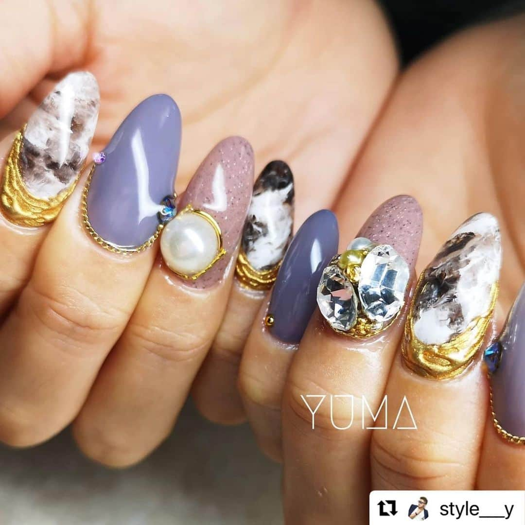 initygel_officialさんのインスタグラム写真 - (initygel_officialInstagram)「YUMA先生💛 @style___y   INITY&TOY’s商品をフルに使用して頂き、今回も、お美しいお任せネイルを😍  ありがとうございました✨ #Repost @style___y with @make_repost ・・・ お任せネイル  メタリックパウダー オーダー率高  使用ジェル @initygel_official  @toysbyinity   WH-01M BR-01M BK-01M SS-07G LT-10S  TOY's Non Wipe Art Clear high、law  Y BIJYOU マットトップ ハードトップ  #ネイル#ネイルサロン#ジェルネイル#nail#nailart#nailist #mensnailist#ネイリスト#メンズネイリスト#japan#osaka#アート#art#八尾#久宝寺#八尾ネイルサロン#久宝寺ネイルサロン#INITY#initygel#秋ネイル#冬ネイル#お洒落ネイル#YUMA」12月23日 9時11分 - initygel_official