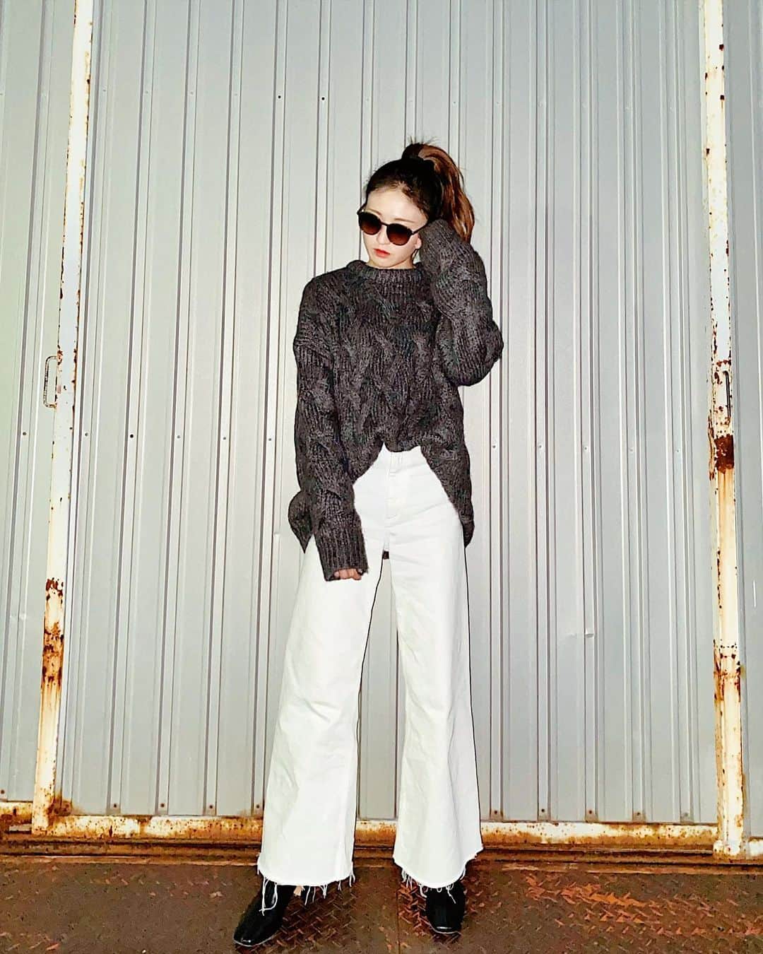 rittann48のインスタグラム：「. . . ㅤㅤㅤㅤㅤㅤㅤㅤㅤㅤㅤㅤㅤ fashion ㅤㅤㅤㅤㅤㅤㅤㅤㅤㅤㅤㅤㅤ ㅤㅤㅤㅤㅤㅤㅤㅤㅤㅤㅤㅤㅤ @zara code ニットは何年か前のもの denimは3色買いしたほどお気に入りのもの .ㅤㅤㅤㅤㅤㅤㅤㅤㅤㅤㅤㅤㅤ .ㅤㅤㅤㅤㅤㅤㅤㅤㅤㅤㅤㅤㅤ .ㅤㅤㅤㅤㅤㅤㅤㅤㅤㅤㅤㅤㅤ #simple #fashion #style  #code #ootd #outfit  #zara #dholic」