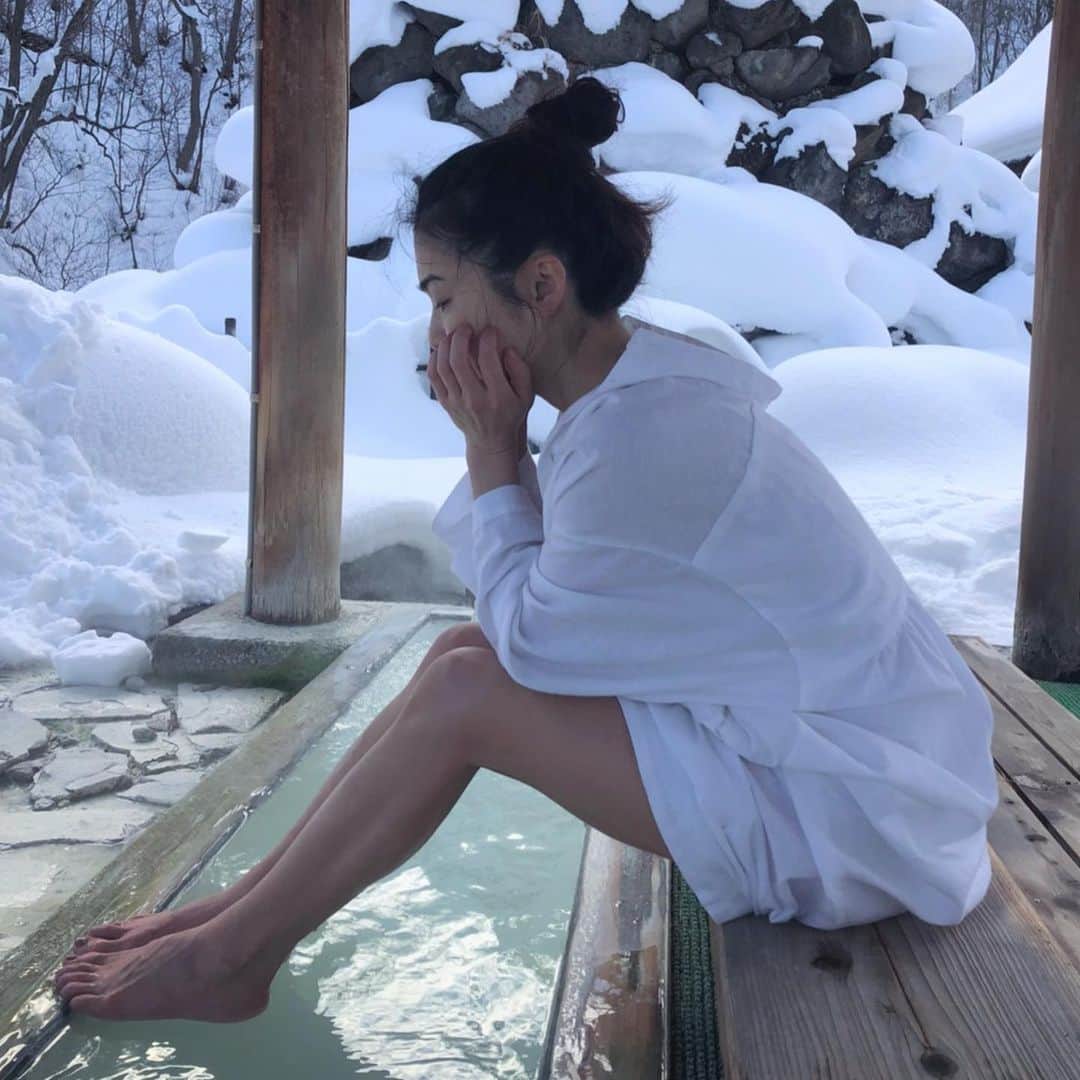 辻直子さんのインスタグラム写真 - (辻直子Instagram)「#snowwhite#run!forest!run!🌲🌳🌲 #Go🏃🏼‍♀️And#takeabreak🧍🏼‍♀️」12月23日 20時23分 - naoko.ts