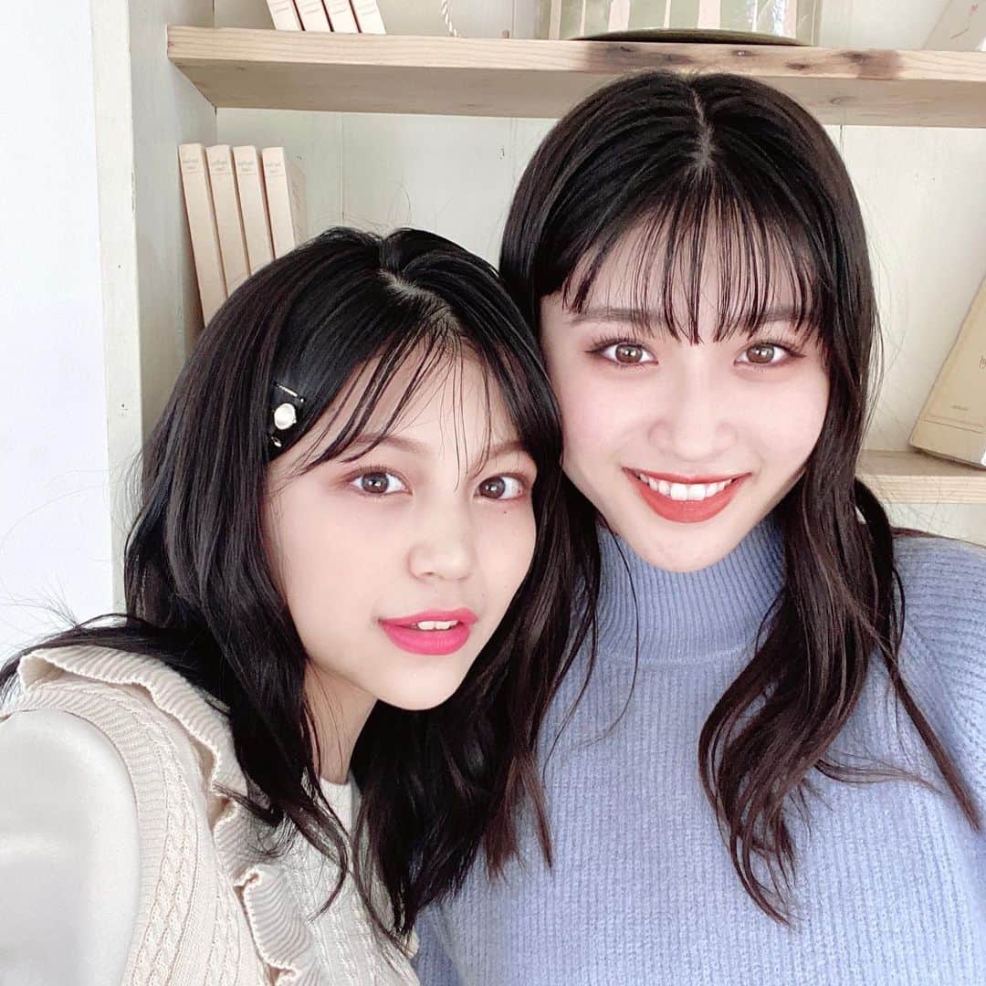 北川花音のインスタグラム：「﻿ まほちゃんと♡﻿ まほちゃんみたいにメイク上手になりたいな〜💄﻿ ﻿ #若林真帆  #北川花音  #メイク  #ニコラ  #nicola」