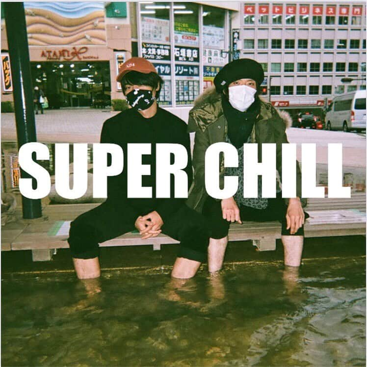 アオキテツさんのインスタグラム写真 - (アオキテツInstagram)「本日21時からSATETSUの2020年2枚目のアルバム"SUPER CHILL"がデジタル配信リリースされます  今回俺が書いた"Honey Dip"という曲がYouTubeにてアップされますよ  afocオフィシャル通販ページからGetして下さいな、ついでに俺のジャスパーラグラン&ロンTもGetしてくれ」12月23日 21時04分 - tetsuaoki_afoc