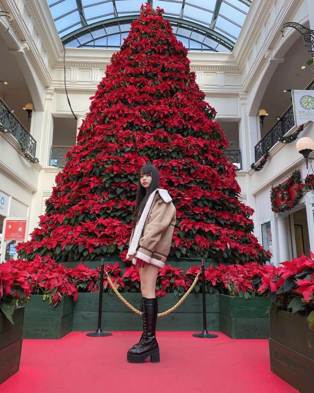 渡邉鈴音さんのインスタグラム写真 - (渡邉鈴音Instagram)「#クリスマス #🎄 #🎅🏻」12月23日 21時16分 - rinne_watanabe