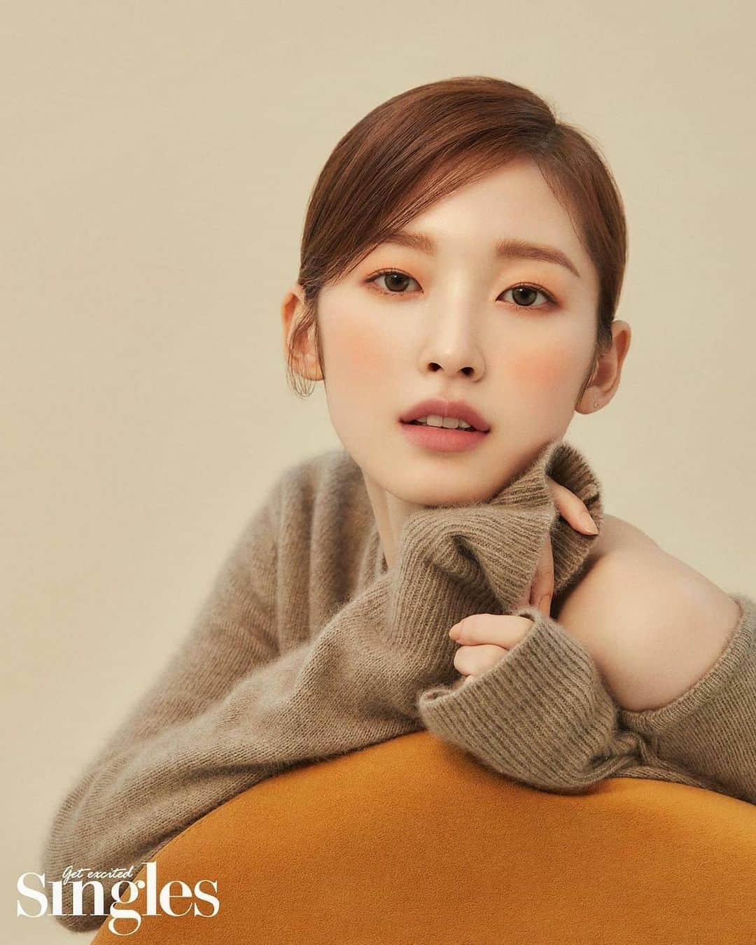 アリンさんのインスタグラム写真 - (アリンInstagram)「200123 instagram update ——— #arin#arinohmygirl#ohmygirlarin#ohmygirl#kpop#binnie#hyojung#yooa#seunghee#mimi#jiho#choiyewon#최예원#아린#컴백#막내#미미#유아#비니#지호#승희#효정#오마이걸#アリン#아린오마이걸#가수」12月23日 12時27分 - arinarchive