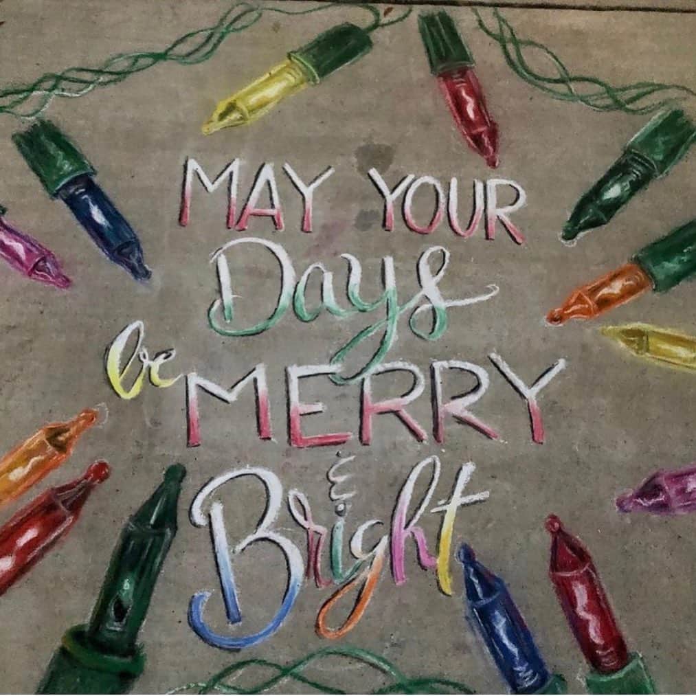 のインスタグラム：「We are so inspired seeing your submissions of driveway art around the country! Today, we are spotlighting @brinley.art7's mural spreading holiday cheer! Want to join in to help raise money for a good cause? Share your own driveway art or driveway moment from this year with the hashtag #GiveAmazing. For every post, we will donate $200 to @marinetoysfortotsfoundation until January 4. See link in the bio for more details.」