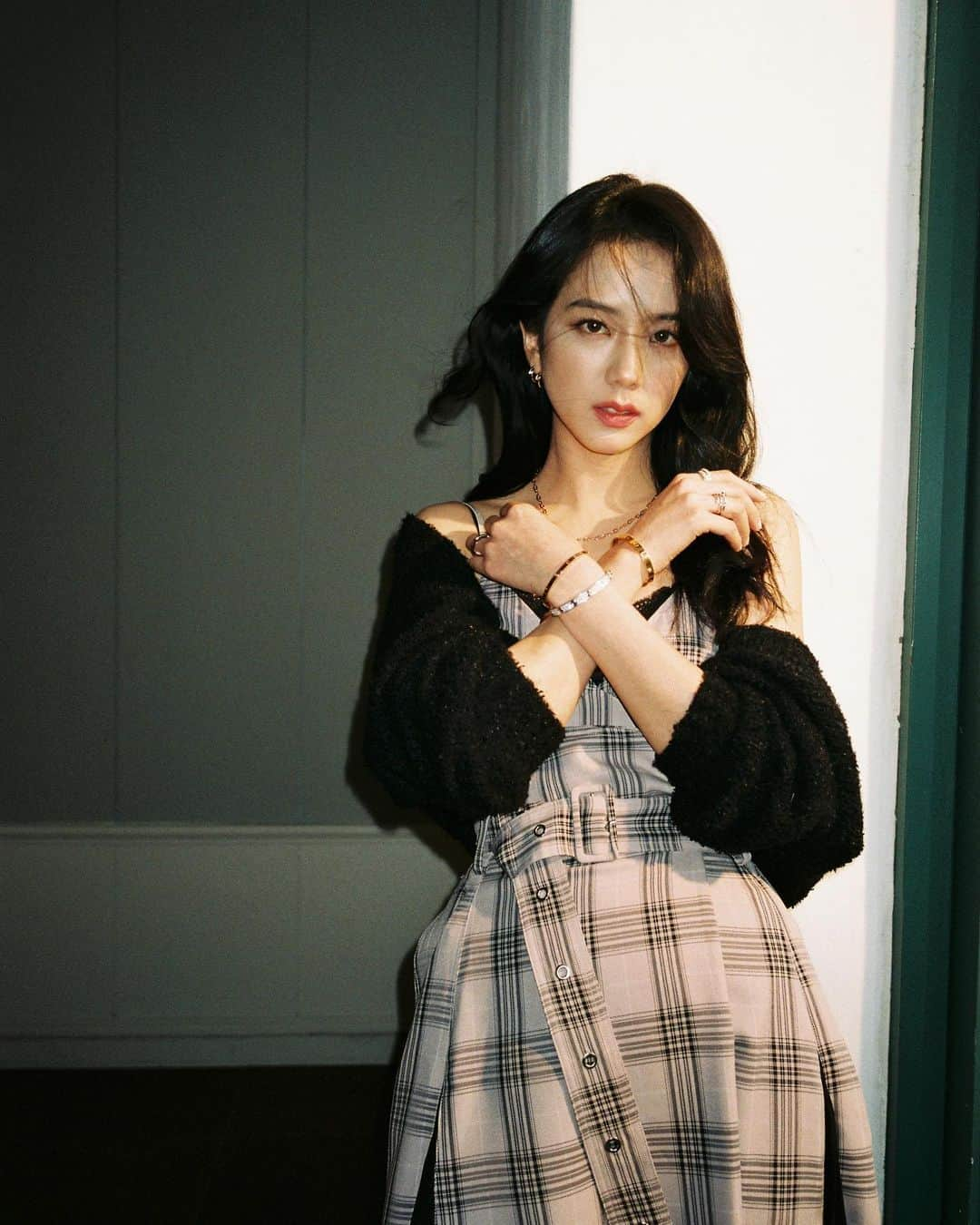 ジスさんのインスタグラム写真 - (ジスInstagram)「#광고 @cartier  wearing eternal love +」12月23日 13時01分 - sooyaaa__