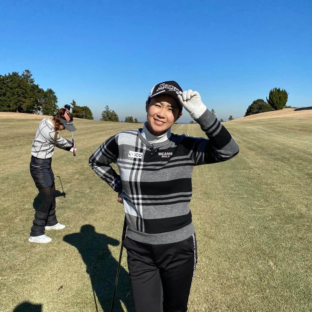 古閑美保さんのインスタグラム写真 - (古閑美保Instagram)「撮影 @uuumgolf  @beamsgolf  #kure @dunlopgolf_official  #ecco」12月23日 13時26分 - kogamihokogamiho