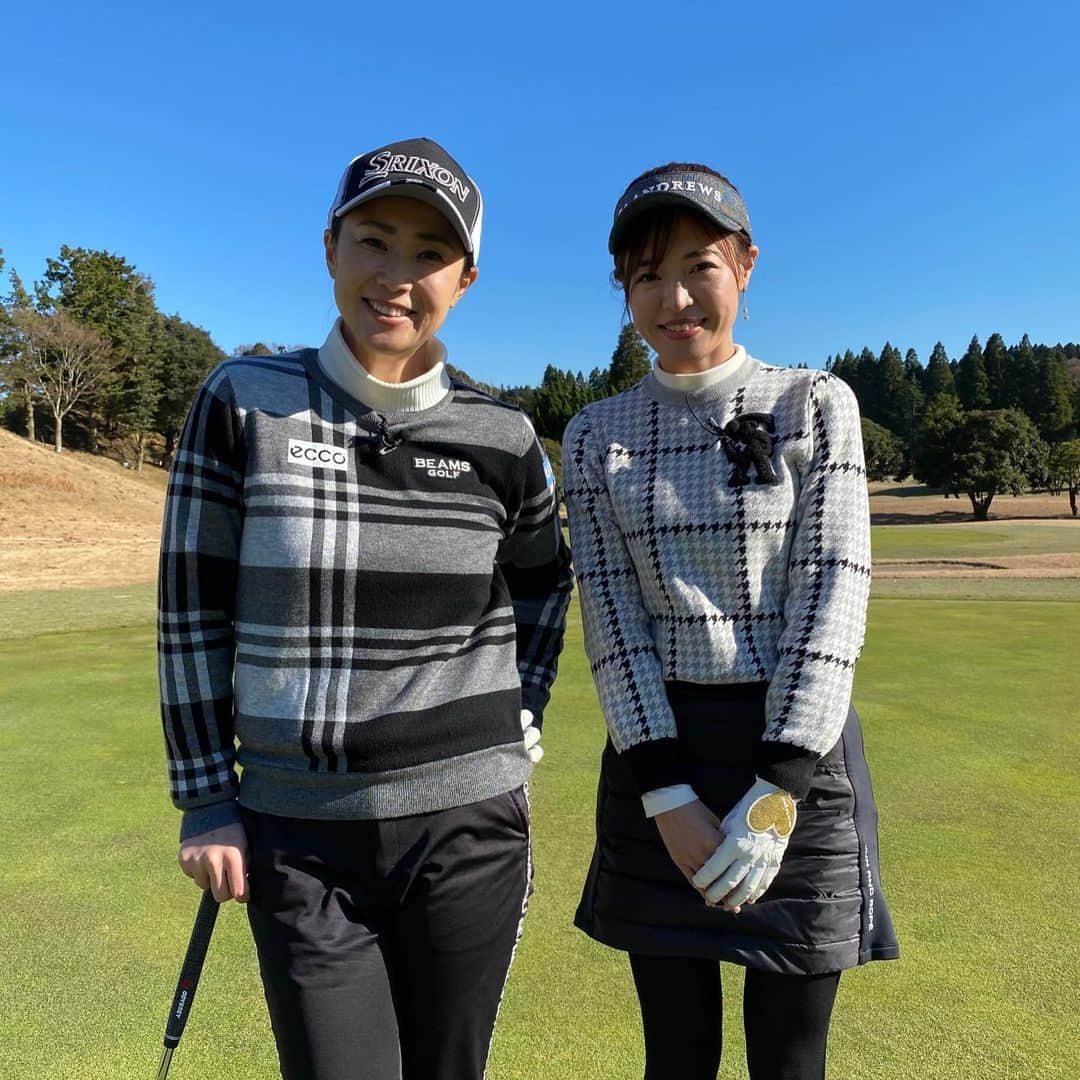 古閑美保さんのインスタグラム写真 - (古閑美保Instagram)「撮影 @uuumgolf  @beamsgolf  #kure @dunlopgolf_official  #ecco」12月23日 13時26分 - kogamihokogamiho