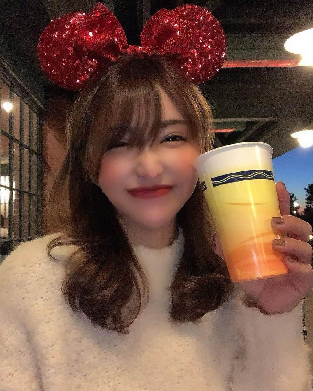 ほのかさんのインスタグラム写真 - (ほのかInstagram)「ビールがすきよん🍺💕 だいたい一杯目はビールです🥸 でも太っちゃうからね🐷 #ずーっと笑わせてくる #お友達に感謝です🤣🙏」12月23日 15時12分 - honokaaa1202