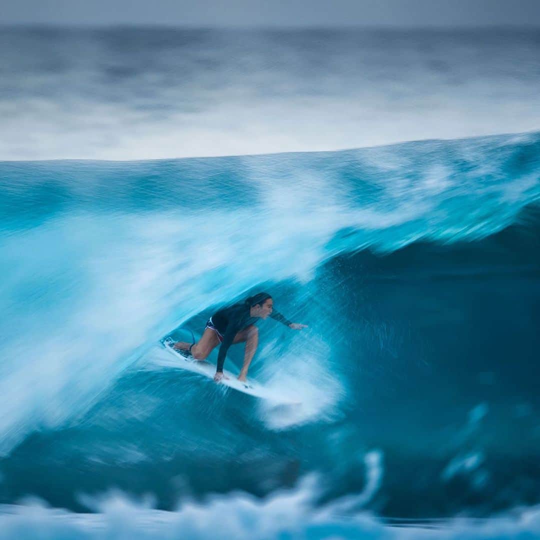 カリッサ・ムーアのインスタグラム：「Speed blur courtesy of @tallteef 😊」