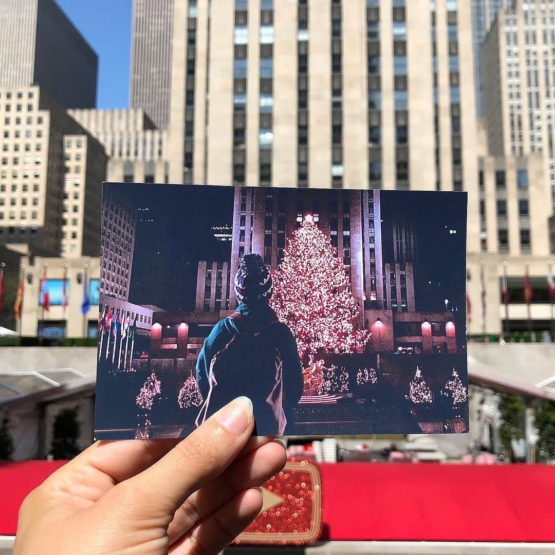 Canon Photographyさんのインスタグラム写真 - (Canon PhotographyInstagram)「Revisiting the scenes from Home Alone 2! What’s your favourite Christmas Movie?🎄 Photography // @filmtourismus Curated by @steffeneisenacher  #homealone2 #lostinnewyork #newyorkcity #nyc #christmasmovies」12月23日 21時34分 - cpcollectives