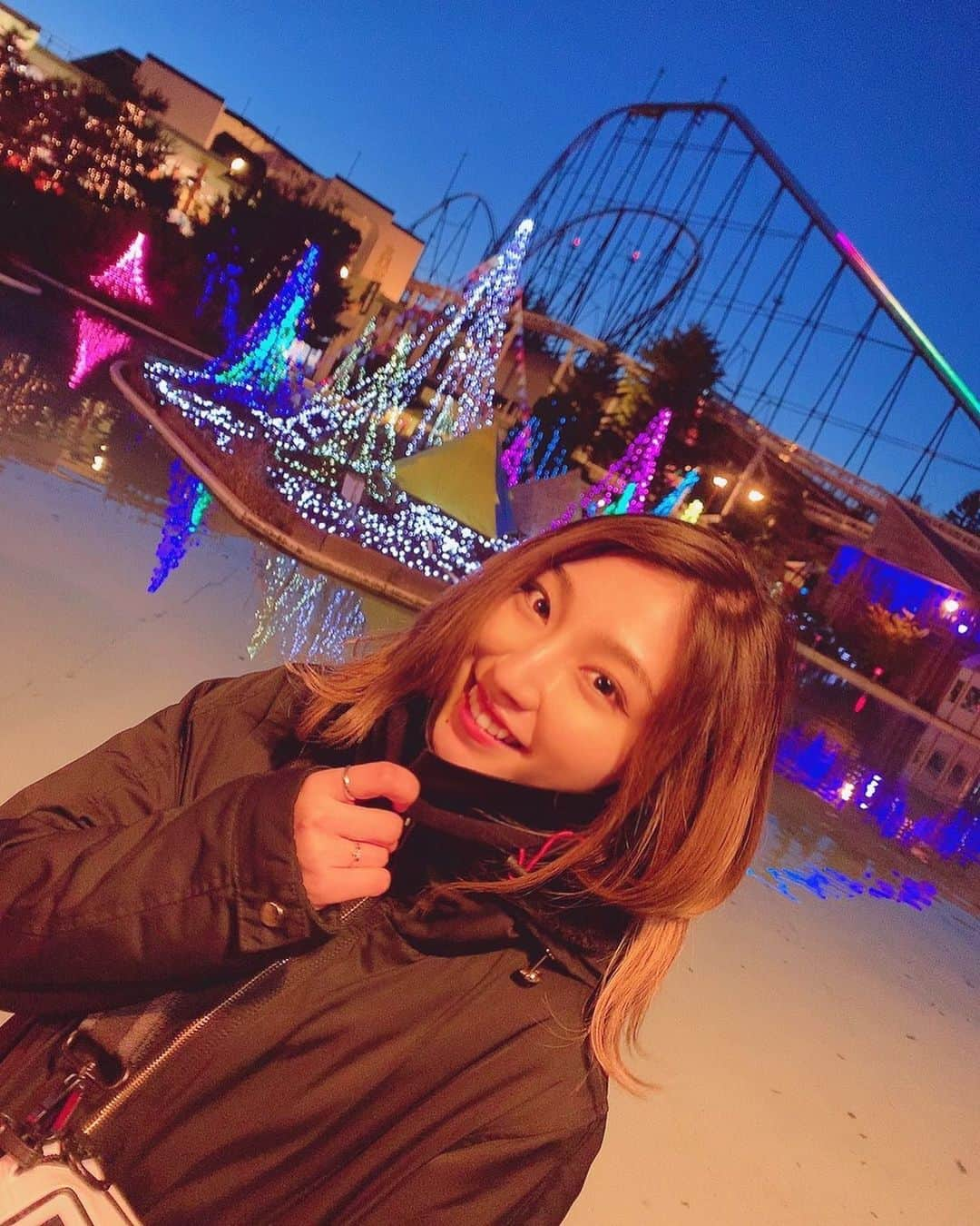 鈴木真梨耶さんのインスタグラム写真 - (鈴木真梨耶Instagram)「Wanna go to the theme park that call FUJI Q HIGHLAND🎢🎡  富士急いきたいなっっ 遊びたいなっっ photo by Sちゃん😇  明日はクリスマスイブだっ🎄 会いに来てくれますか？✨  #fuji #fujiqhighland #mountain #mountfuji #富士山 #富士急ハイランド #テーマパーク #themapark #遊園地 ‪#ROSEAREAL #ロザリオ‬ ‪#鈴木真梨耶 #MaRiyaSuzuki‬」12月23日 17時25分 - mariya_suzuki