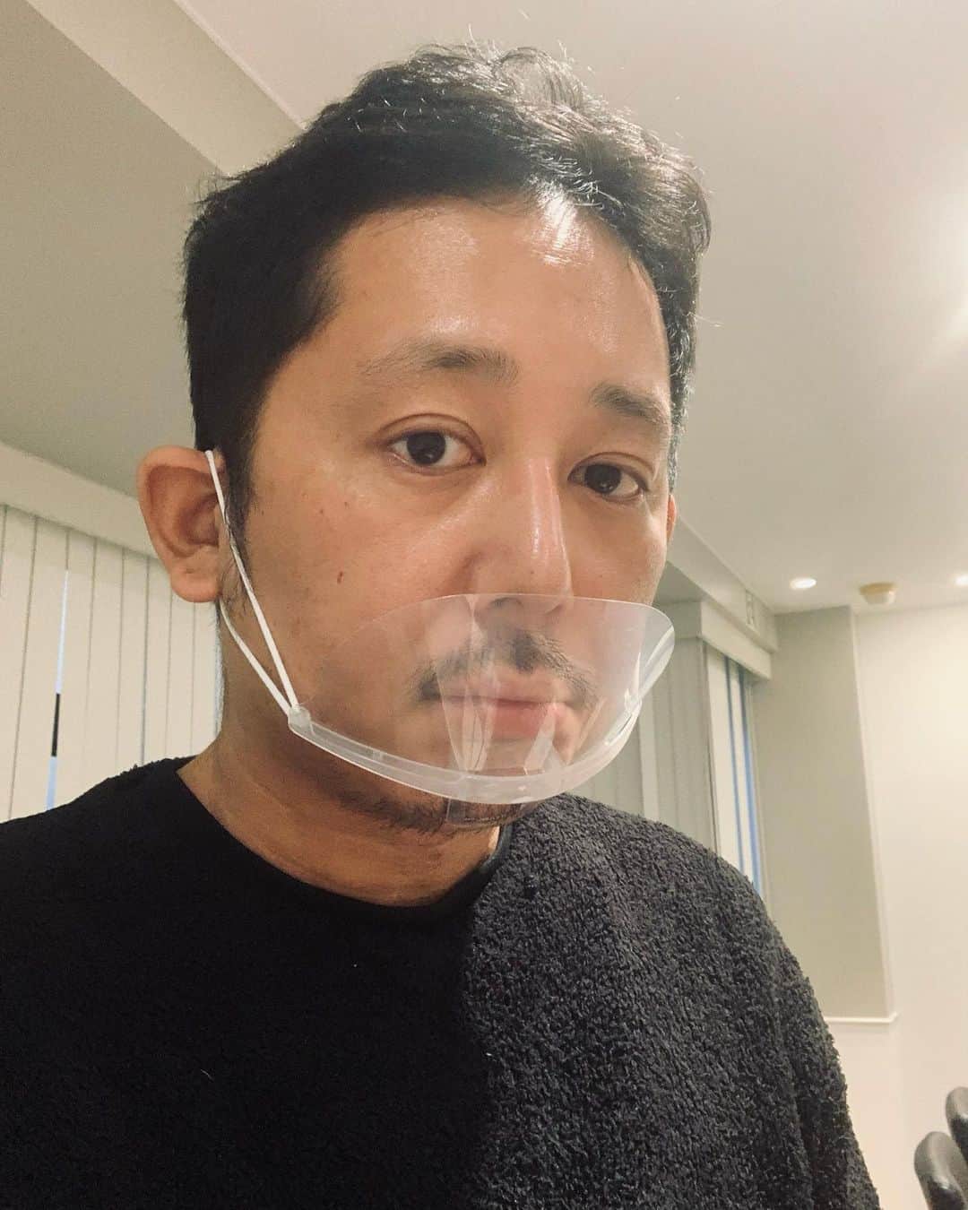 入江悠のインスタグラム：「今年最後のトーク番組収録でした。 2020年の映画振り返り。 出演者の方々のお話を聞くにつけ、まだまだ観たい映画がたくさんありますなぁ。」
