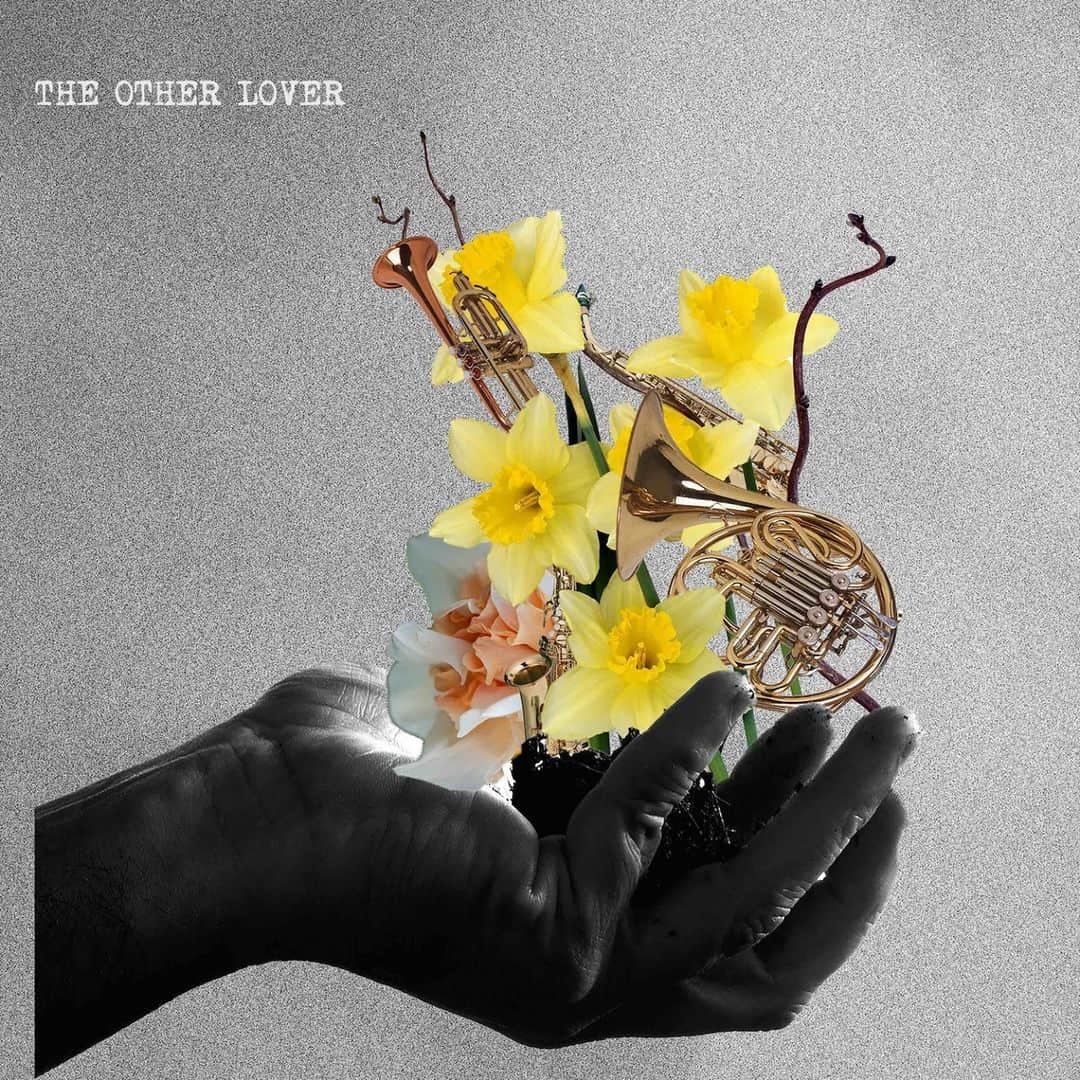 Block.fmのインスタグラム：「Little DragonとMoses Sumneyのコラボ曲「The Other Lover」をチェックした？ #bfmstaffpick」