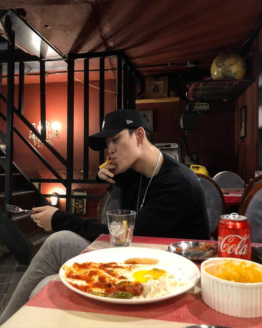 ZELO のインスタグラム：「Potato 🚬」