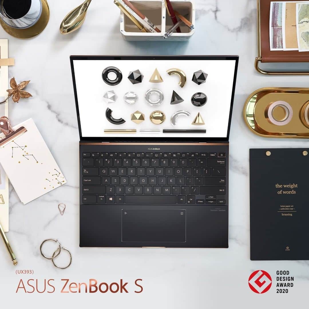 ASUSさんのインスタグラム写真 - (ASUSInstagram)「The ASUS commitment to excellent design and incredible innovation is embodied in the award-winning #ZenBook S.🏆」12月23日 19時45分 - asus