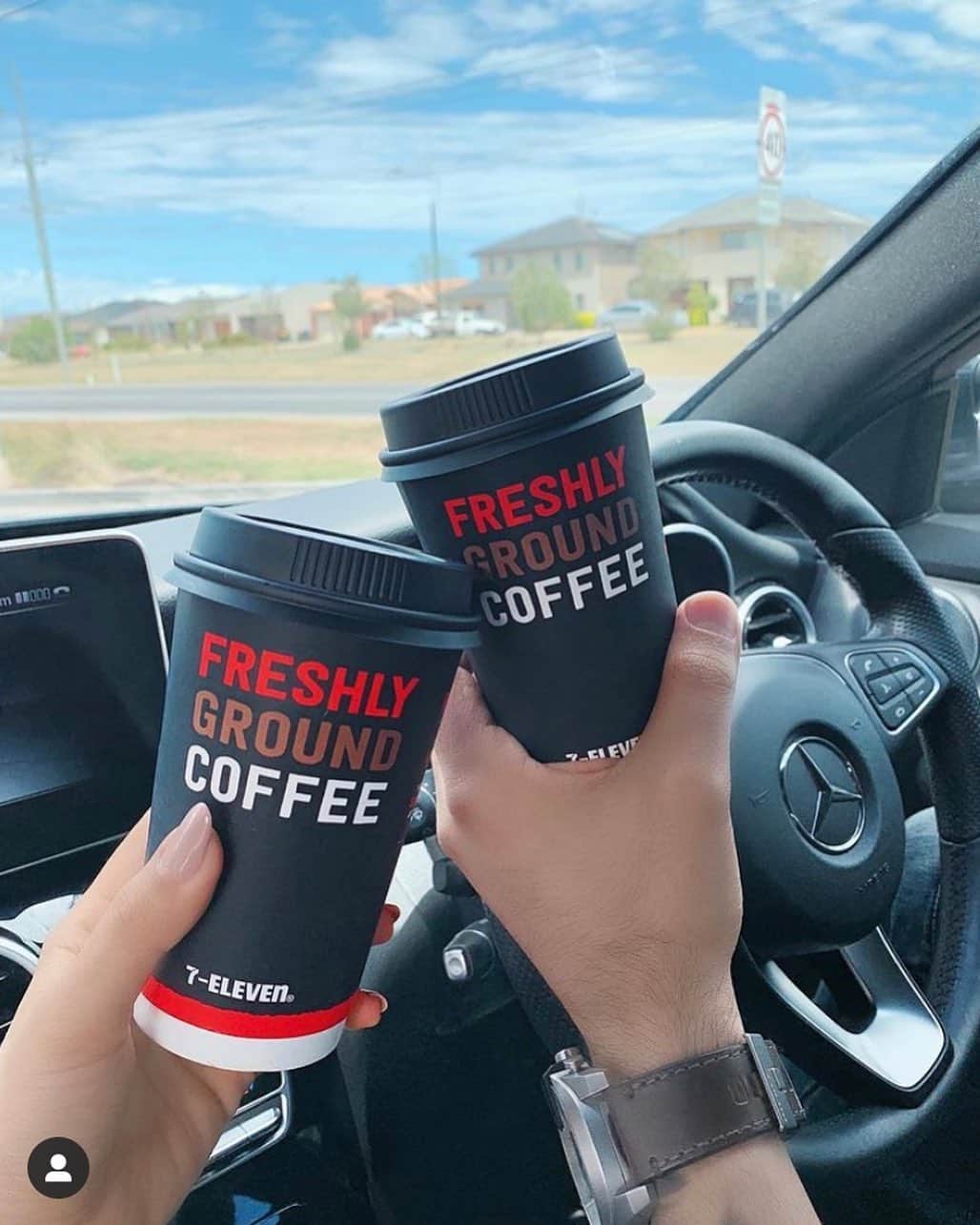 7-Eleven Australiaさんのインスタグラム写真 - (7-Eleven AustraliaInstagram)「2 FOR 1 super size coffees available now on the My 7-Eleven app. Run don’t walk. #7ElevenAus #2for1 #coffeetime   📸 @ashworethat  •  T&Cs apply. Visit 7Eleven.com.au for more detail.」12月24日 6時48分 - 7elevenaus