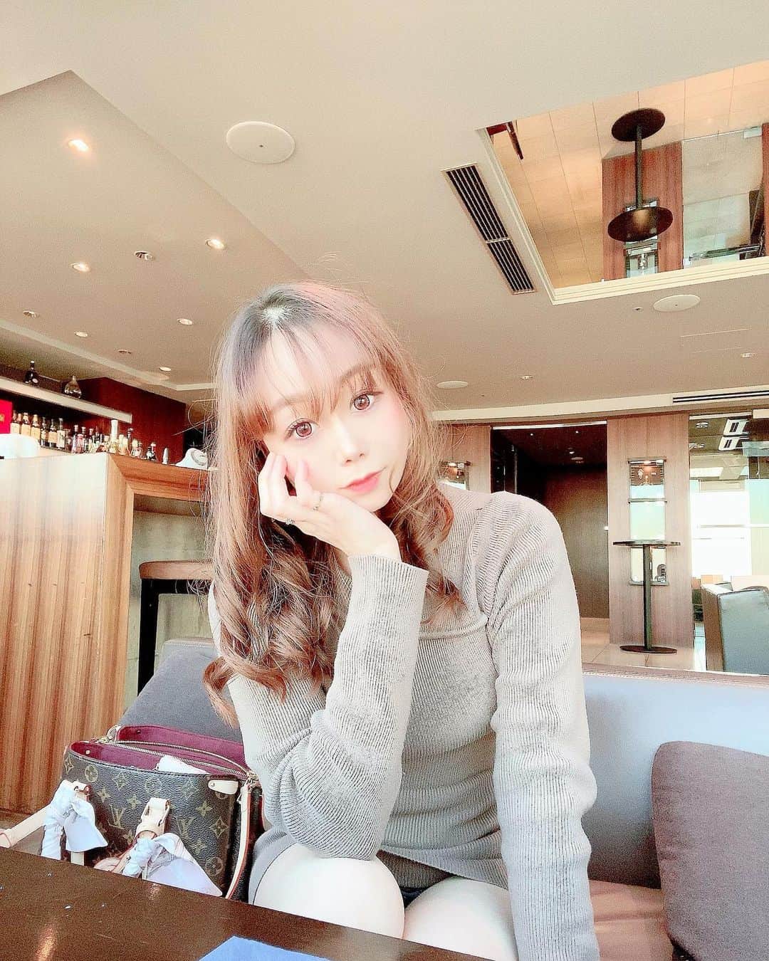 千咲まりのグルメインスタ