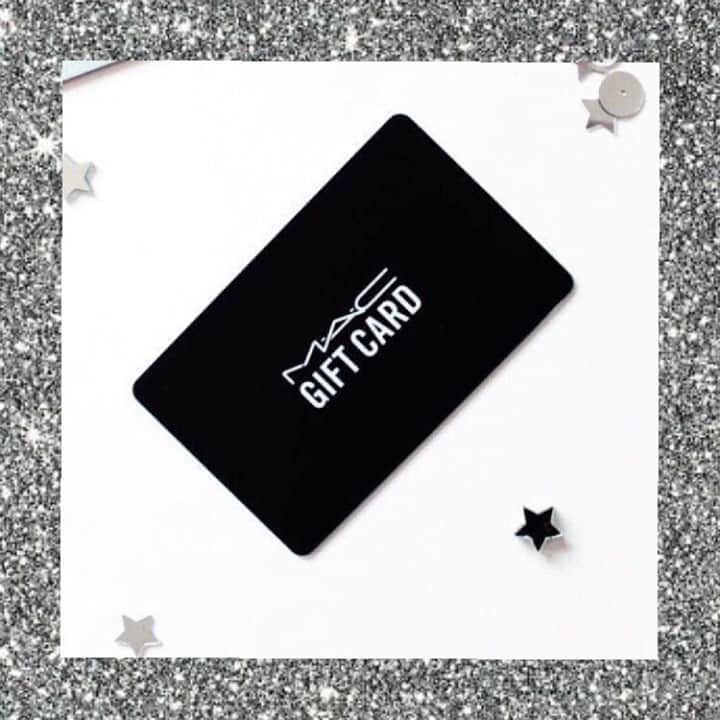 M·A·C Cosmetics UK & Irelandさんのインスタグラム写真 - (M·A·C Cosmetics UK & IrelandInstagram)「Gifting game on POINT🎁  Shine JUST in time with the M·A·C giftcard⁠ ⁠ ✨ Drop hints and TAG a friend below⁠ #MACCosmeticsUK #MACCosmetics #MACGiftcard #ChristmasShopping #MACChristmas ⁠」12月23日 22時01分 - maccosmeticsuk