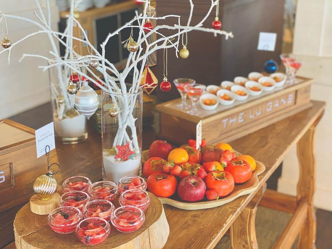 前川由希子さんのインスタグラム写真 - (前川由希子Instagram)「fruits sweets marché🍓  志賀島のイチゴ、 うきは産直のフルーツ＆お野菜。 約25種類のデザートと食事だけでなく、 ドリンクも約20種類と充実してる！  見て美しく、食べて美味しい♡  @theluigans  #フルーツマルシェ  #フルーツスイーツマルシェ  #スイーツ  #スイーツ巡り  #うきは  #うきは市  #ルイガンズ  #ルイガンズ福岡  #theluigans  #theluigansspaandresort  #スイーツビュッフェ  #スイーツビュッフェ福岡  #福岡ホテル  #ホテルビュッフェ」12月23日 22時07分 - maekawa.yukiko