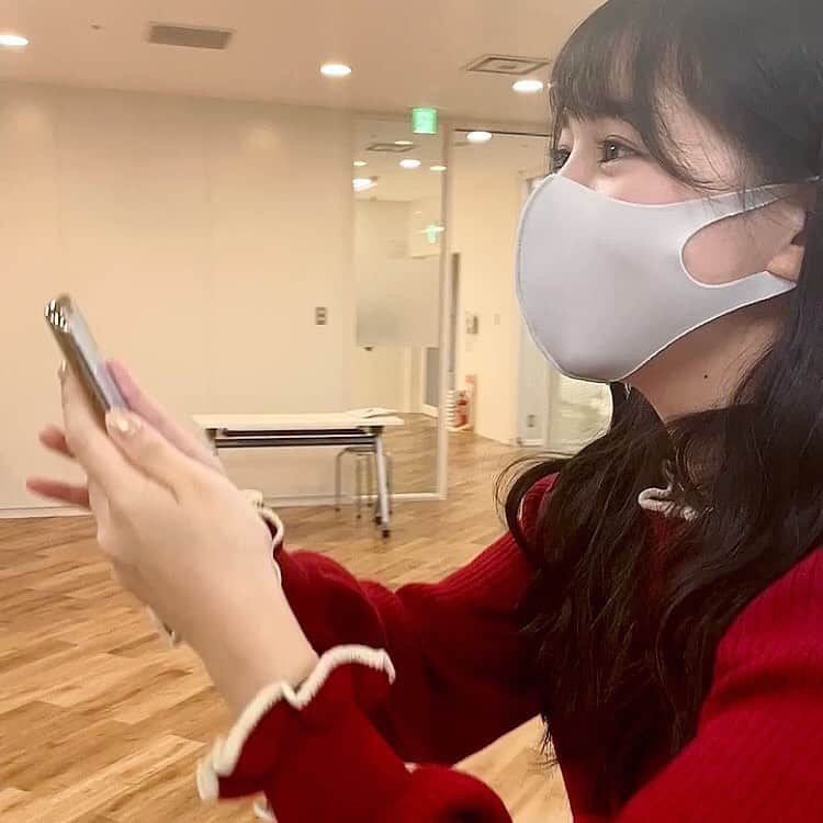 本條杏実さんのインスタグラム写真 - (本條杏実Instagram)「* · 写真を上手に撮れる人になりたいですʕ•̫͡•ʔ · · · · · · · · · · · · · ·  #作品撮り #ポートレート #ポートレート撮影 #被写体 #サロンモデル #写真好きな人と繋がりたい  #カメラ好きな人と繋がりたい #写真 #撮影 #フォロワー募集中 #ファインダー越しの私の世界 #いいね #フォロー #フォローミー #写真撮ってる人と繋がりたい #좋아요 #좋아요반사  #팔로우 #自撮り #instagood #photography #photo #portrait #follow  #photooftheday #followme #like4like #instalike #instaportrait」12月23日 22時26分 - cq_ami_h