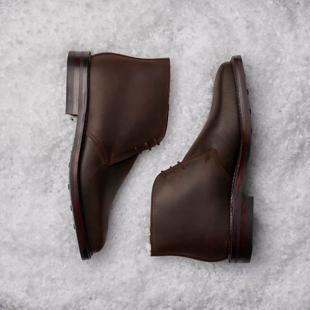 クロケット&ジョーンズさんのインスタグラム写真 - (クロケット&ジョーンズInstagram)「Crockett & Jones Christmas Gifting - Molton in Dark Brown Rough-Out Suede. . Our Rough-Out Suede boots are the perfect choice for your winter boots this season. . #crockettandjones #madetobeworn #christmasgifting」12月23日 23時02分 - crockettandjones_official