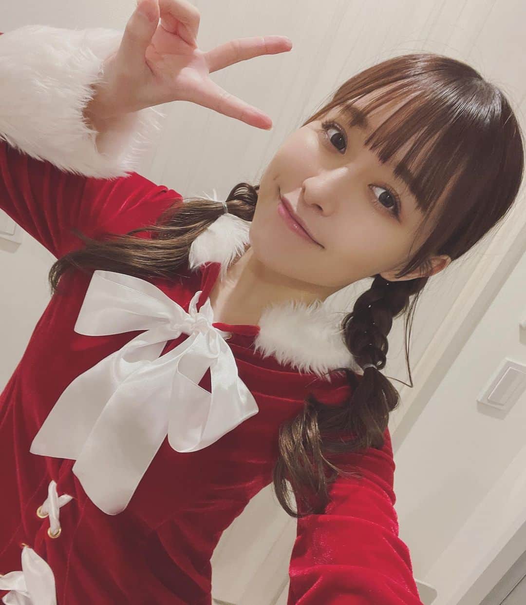 歩乃華（ほのらん）のインスタグラム：「みんなでクリスマスラップ🎄🎅 来年もみんなで出来ますように☺️💓」