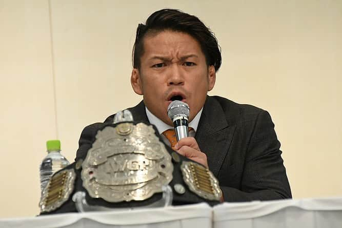 石森太二さんのインスタグラム写真 - (石森太二Instagram)「👑WRESTLE KINGDOM 15 in TOKYO DOME 👑 Press Conference  #njwk15 #njpw #bonesoldier #balletclub #taijiishimori #石森太二」12月23日 23時48分 - taijiishimori