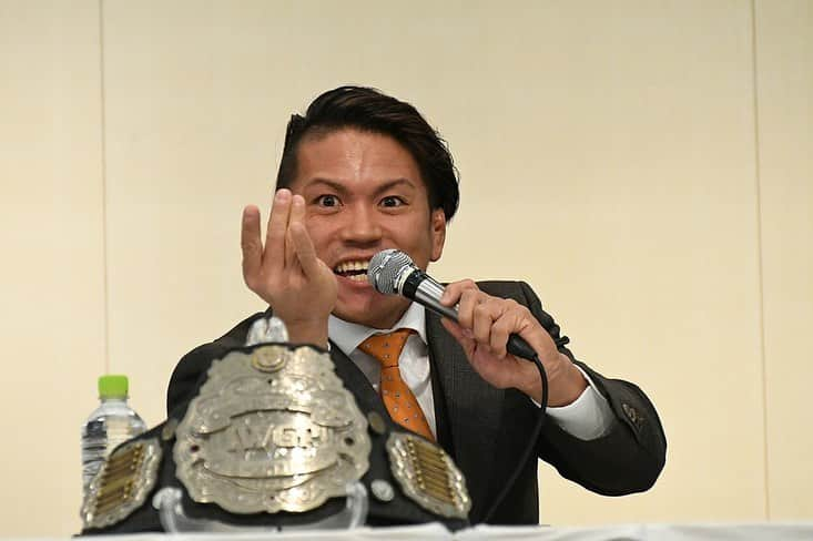 石森太二さんのインスタグラム写真 - (石森太二Instagram)「👑WRESTLE KINGDOM 15 in TOKYO DOME 👑 Press Conference  #njwk15 #njpw #bonesoldier #balletclub #taijiishimori #石森太二」12月23日 23時48分 - taijiishimori