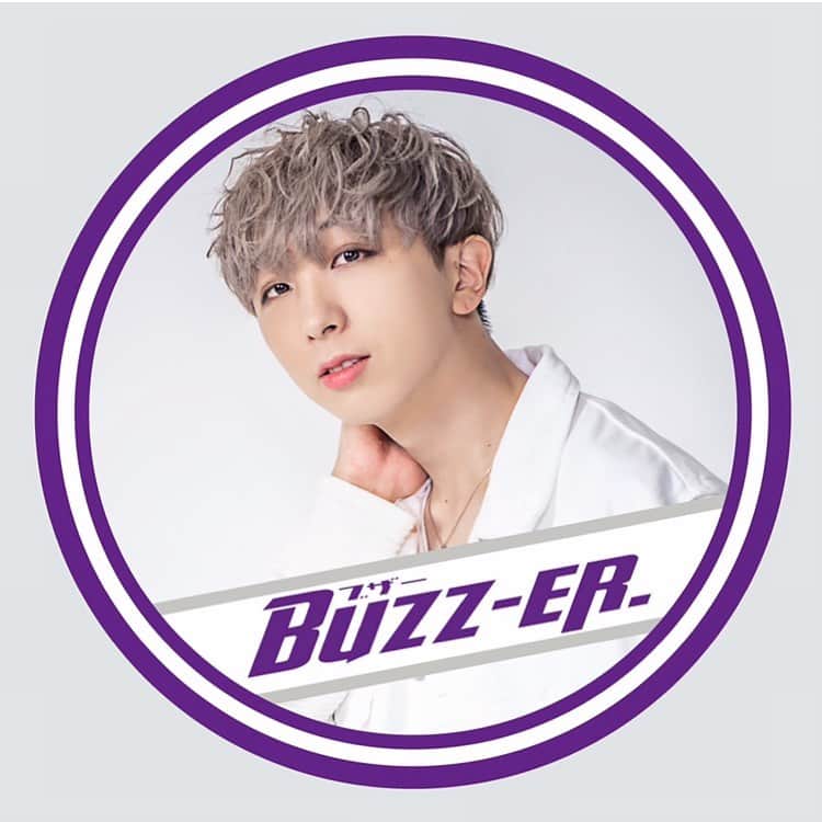 BUZZ-ER.のインスタグラム：「Merry Xmas!2020🌲🎅 #xmas  @_shp1_」