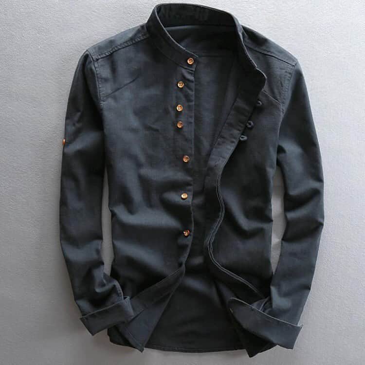UrbanStoxのインスタグラム：「Look Sharp with this Contemporary New-Age Divergent Linen Shirt, $49 shipped, available in Dark Blue // Khaki only at urbanstox.com」