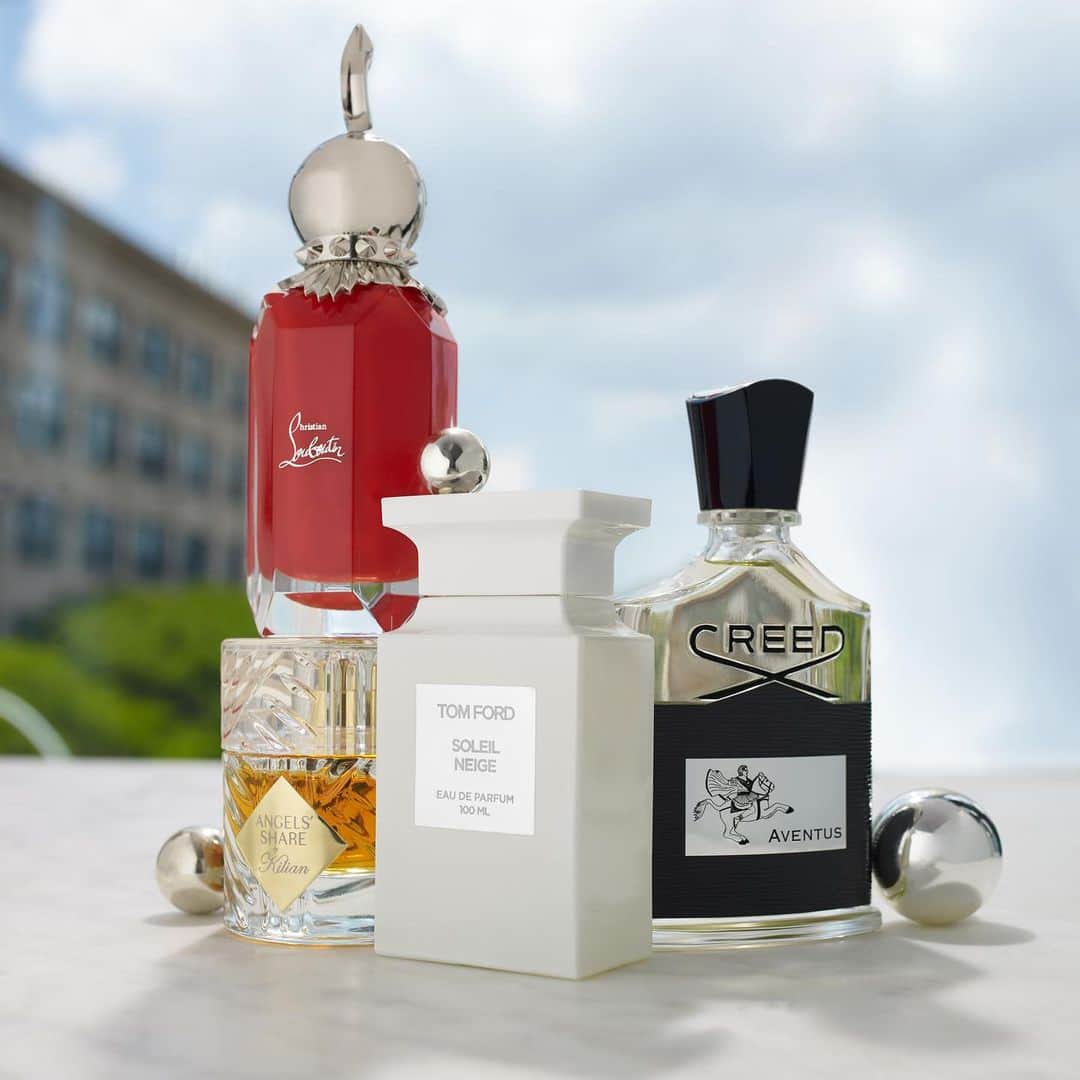 Saks Fifth Avenueのインスタグラム：「Cheers to the fragrances that never go out of style. Which scent are you spritzing? #SaksBeauty」