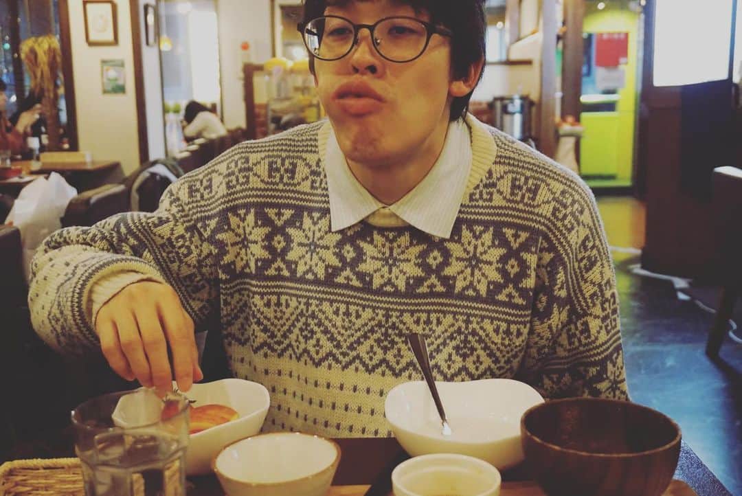 横井かりこるさんのインスタグラム写真 - (横井かりこるInstagram)「ブサイクで可愛い #相方フォト」12月24日 0時47分 - koru.photo