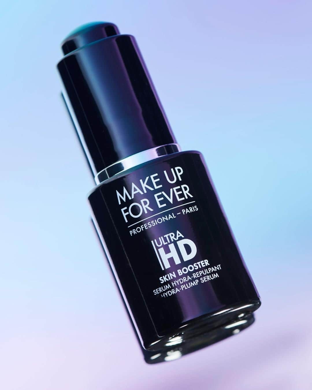MAKE UP FOR EVER OFFICIALさんのインスタグラム写真 - (MAKE UP FOR EVER OFFICIALInstagram)「ULTRA HD SKIN BOOSTER – 2020 AWARDS⁣ ⁣ We are thrilled to announce that #UltraHDSkinBooster was awarded by @cosmopolitanchina as best primer of the year!⁣ ⁣ Find out more online and instores!⁣ _⁣ ⁣ #UltraHDSkinBooster⁣ #UltraHD⁣ #makeupforever」12月24日 1時01分 - makeupforever