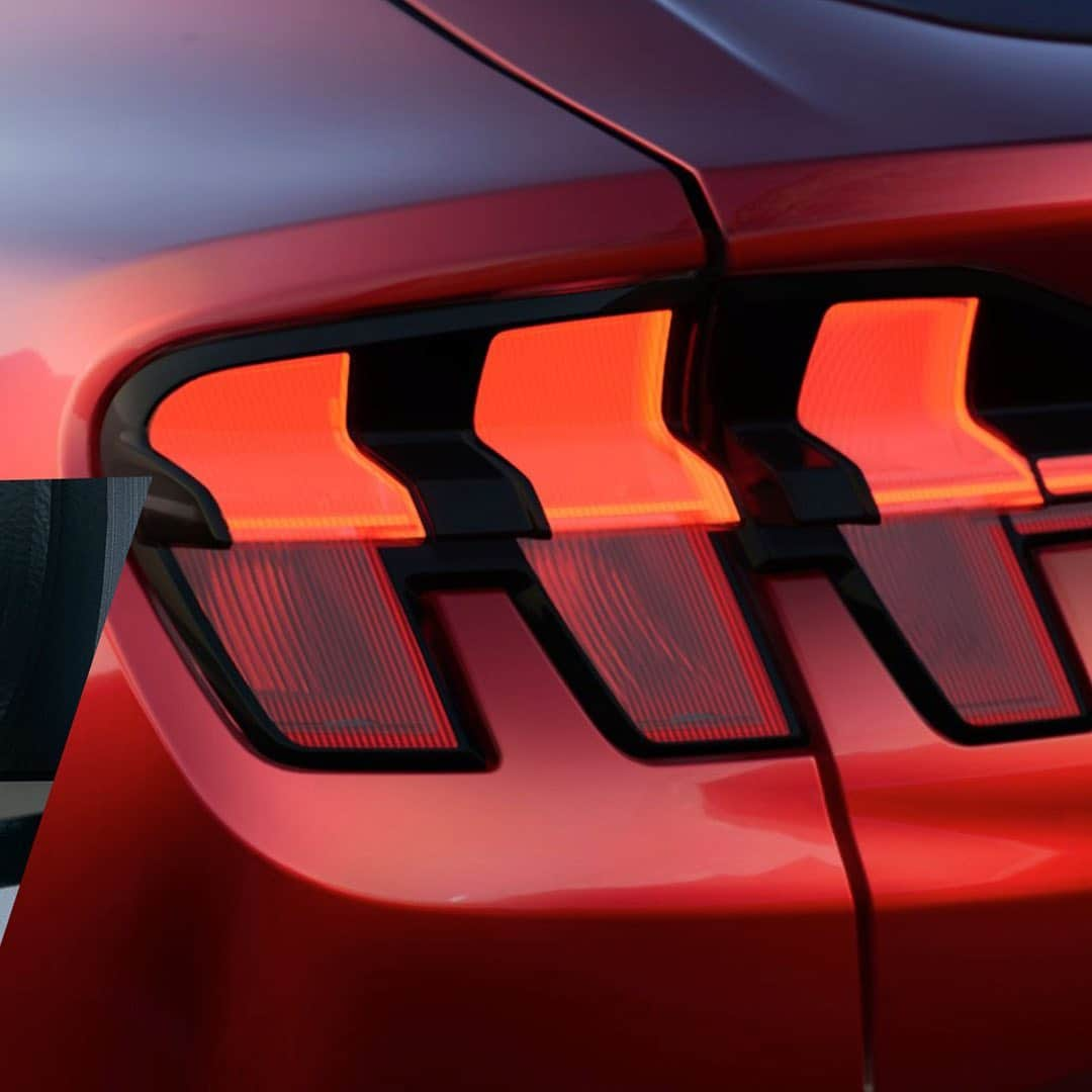 Fordさんのインスタグラム写真 - (FordInstagram)「From the shark nose to the signature tri-bar tail lamps, it’s a Mustang from every angle.    #MustangMachE #BuiltFordProud #Ford #FordMustang #ElectricVehicles #EV   *Preproduction computer-generated image shown. Available late 2020.」12月24日 2時00分 - ford