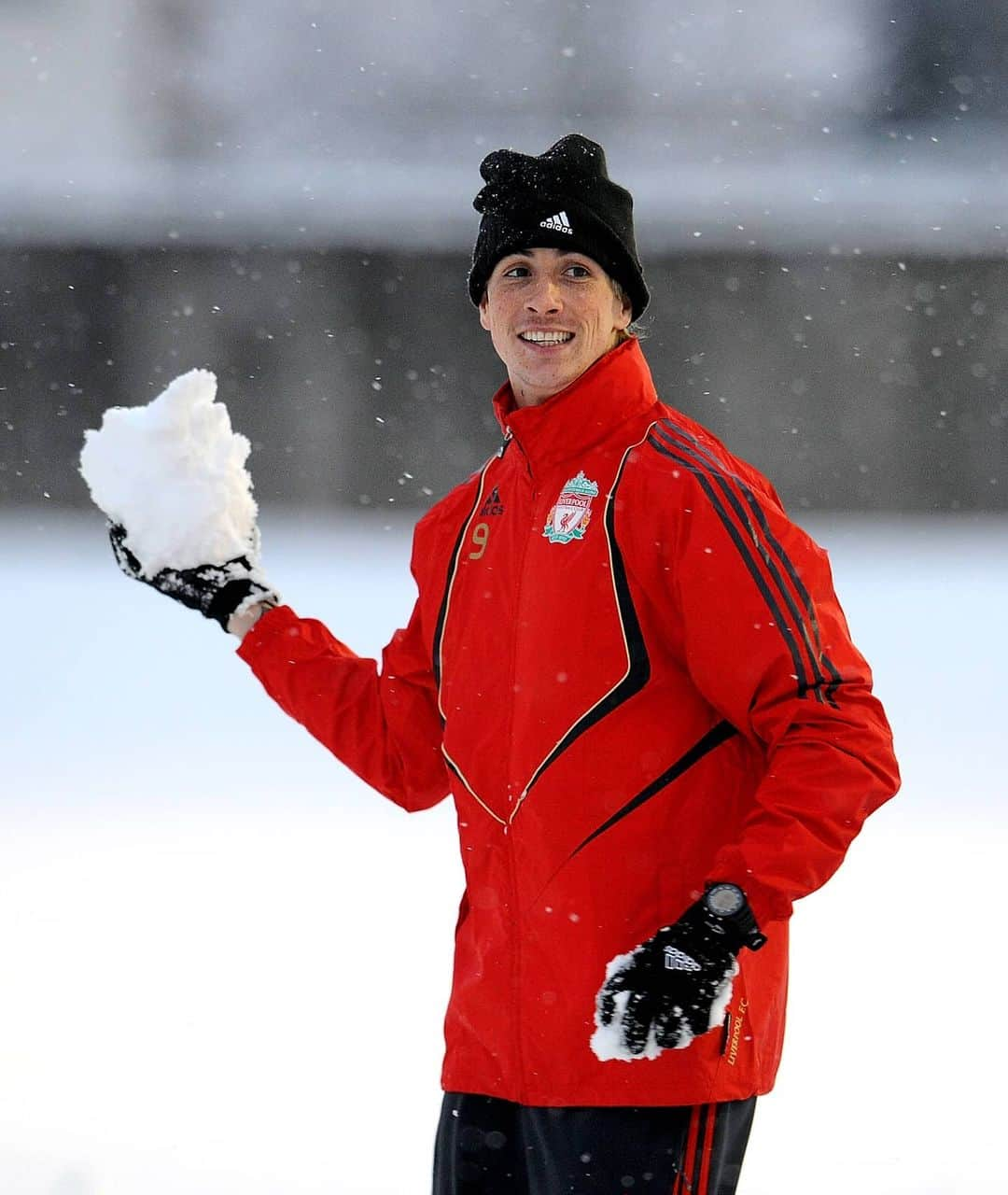 UEFAチャンピオンズリーグさんのインスタグラム写真 - (UEFAチャンピオンズリーグInstagram)「🌨️☃️ Which  player would you choose to be on your side in a snowball fight? 🤔🙃」12月24日 3時45分 - championsleague