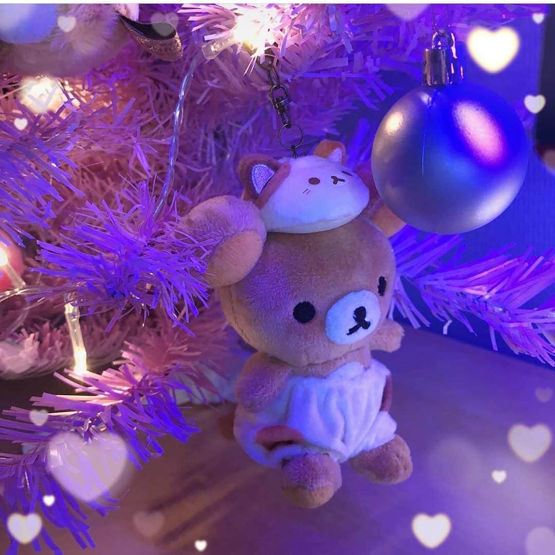 Rilakkuma US（リラックマ）さんのインスタグラム写真 - (Rilakkuma US（リラックマ）Instagram)「@lifeofkumachan posted this serene photo of Rilakkuma patiently waiting for Christmas! Are you all ready?  #rilakkumaus #rilakkuma #sanx #kawaii #christmas #リラックマ #サンエックス」12月24日 3時52分 - rilakkumaus