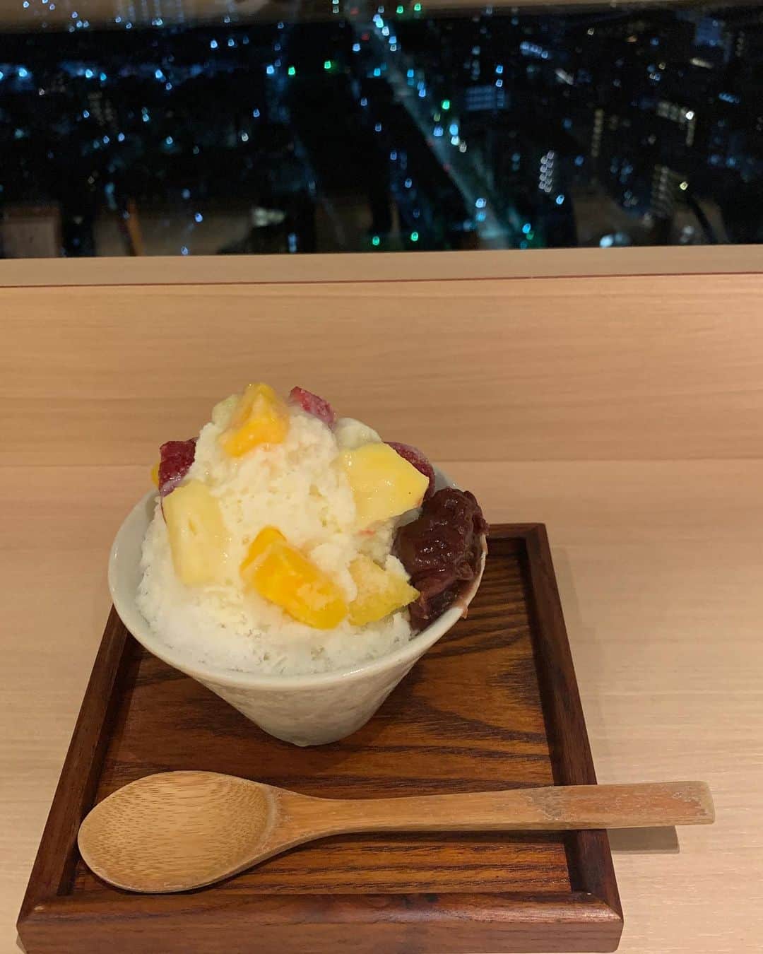 福山理子さんのインスタグラム写真 - (福山理子Instagram)「Christmas tree これは、ソラマチ  #christmastree  #Christmas2020 #ソラマチ #蟻月」12月24日 4時12分 - rikofukuyama