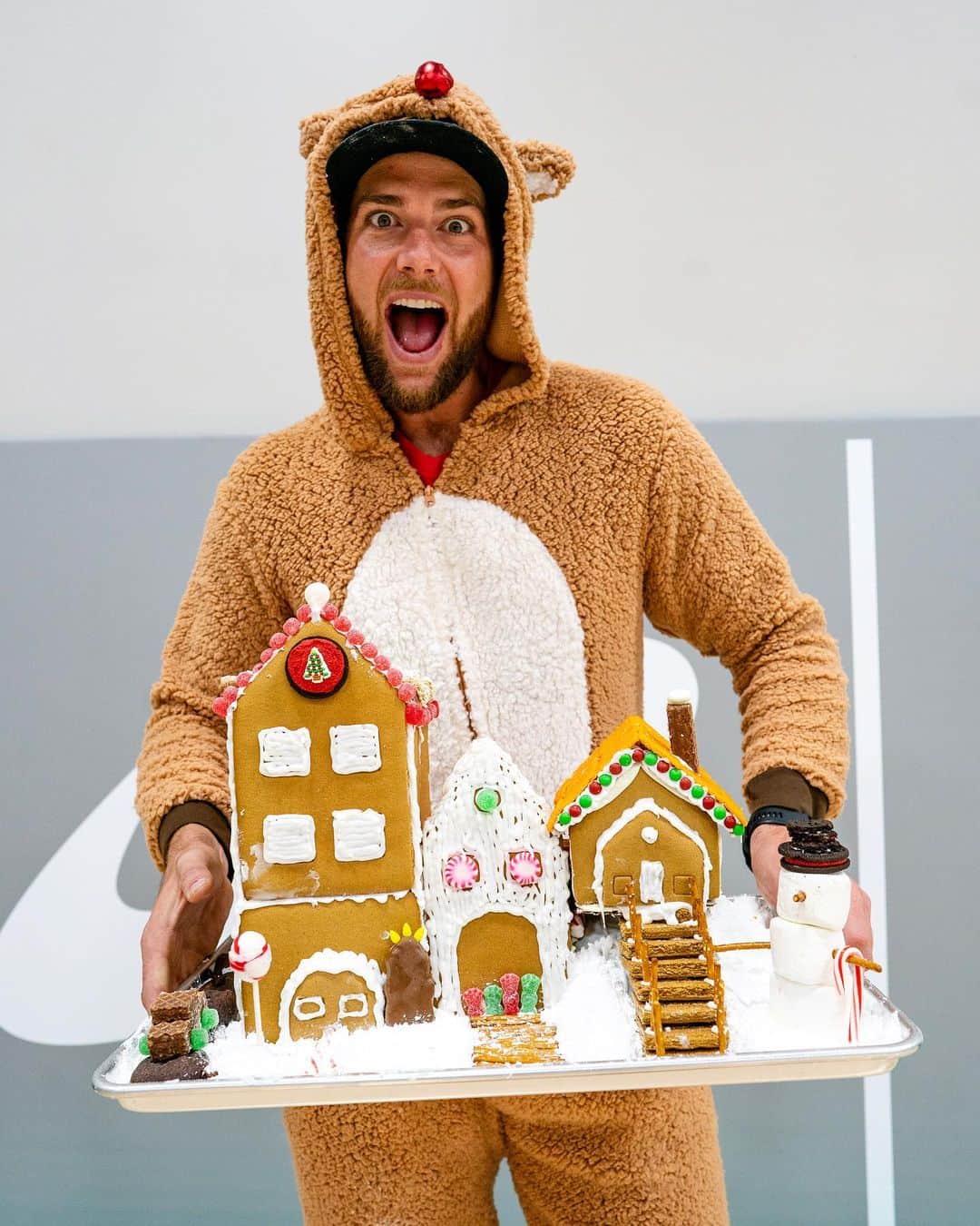 Dude Perfectのインスタグラム：「Was Cody’s third place finish for this elaborate Christmas Village the worst hose job in Get Crafty history?  I mean LOOK at this thing ☃️🎄」