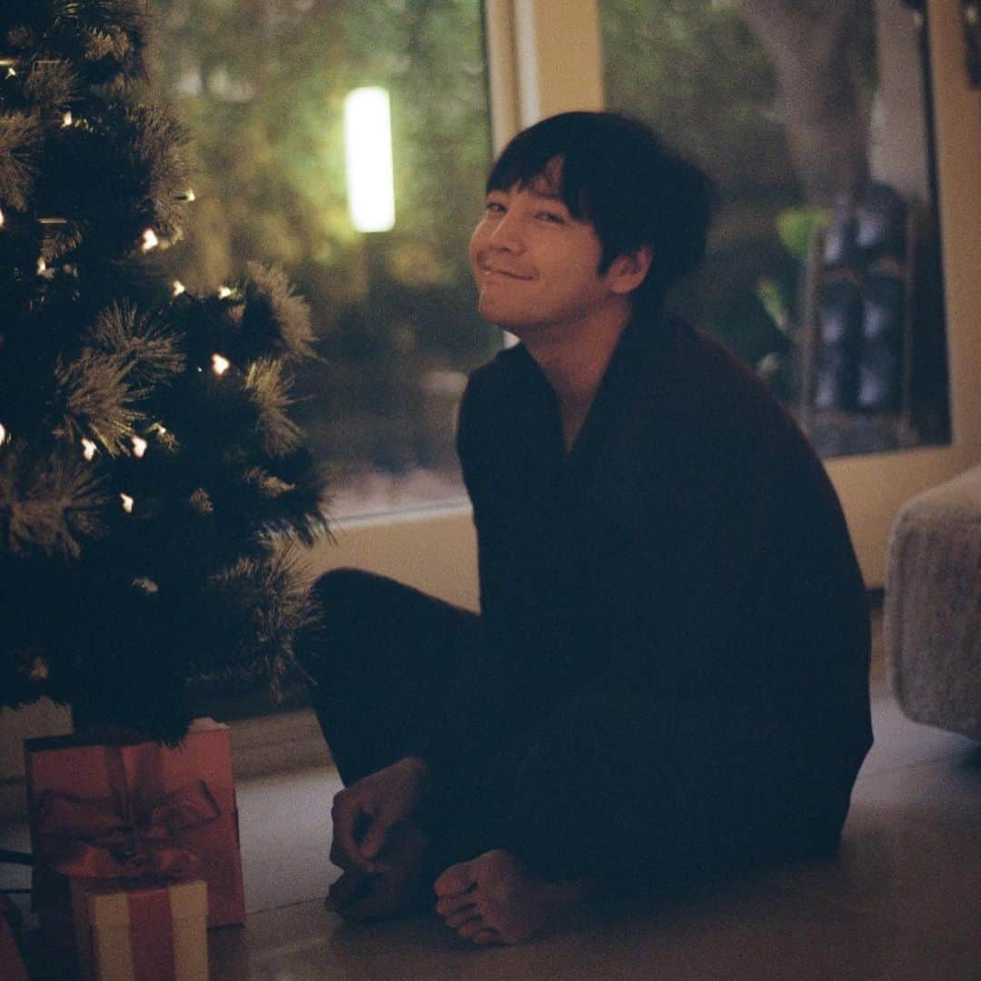 チャン・グンソクさんのインスタグラム写真 - (チャン・グンソクInstagram)「X-mas🎄🧐」12月24日 16時04分 - _asia_prince_jks