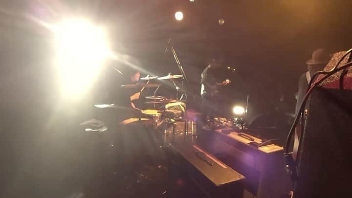 吉澤響のインスタグラム：「2020/12/15 渋谷WWW 『Step On』/ セカイイチ  #セカイイチ #live #drums #drummer」