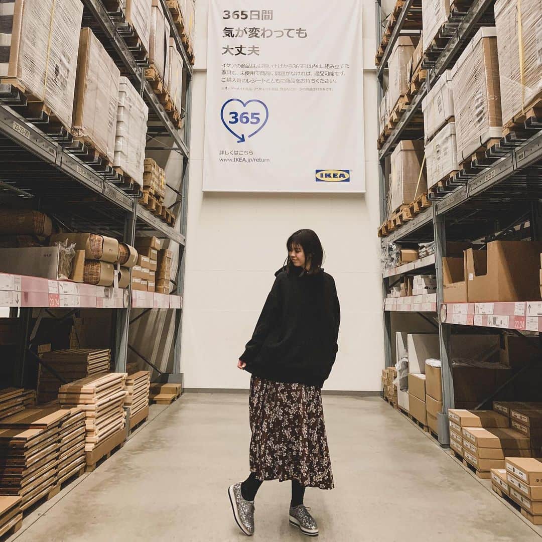 武井玲奈さんのインスタグラム写真 - (武井玲奈Instagram)「. . 見つけた！！！ 理想のワードローブ🧚‍♂️✨ . 2021年はファッションにより ポイントを重視した年に。 だからボディービルディングも がんばるよーー！！👠 . . ふふふ、届くの楽しみ♡ . . #IKEA #ワードローブ  #2021年の準備 #2021preparation #wardrobe #👗」12月24日 15時14分 - takeirena