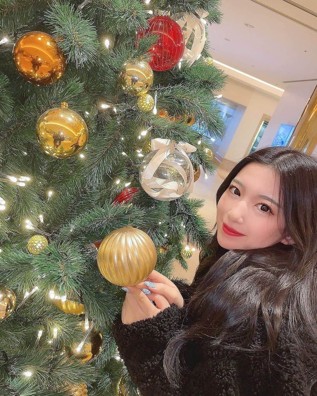 渡邊真由のインスタグラム：「Merry Xmas🎅🎄💗💜  #2020 #happy #merrychristmas #christmas #xmas」