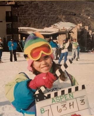 カーラ・ソウザのインスタグラム：「Felices Fiestas! 🎄 Happy Holidays! ❤️ #babyme」