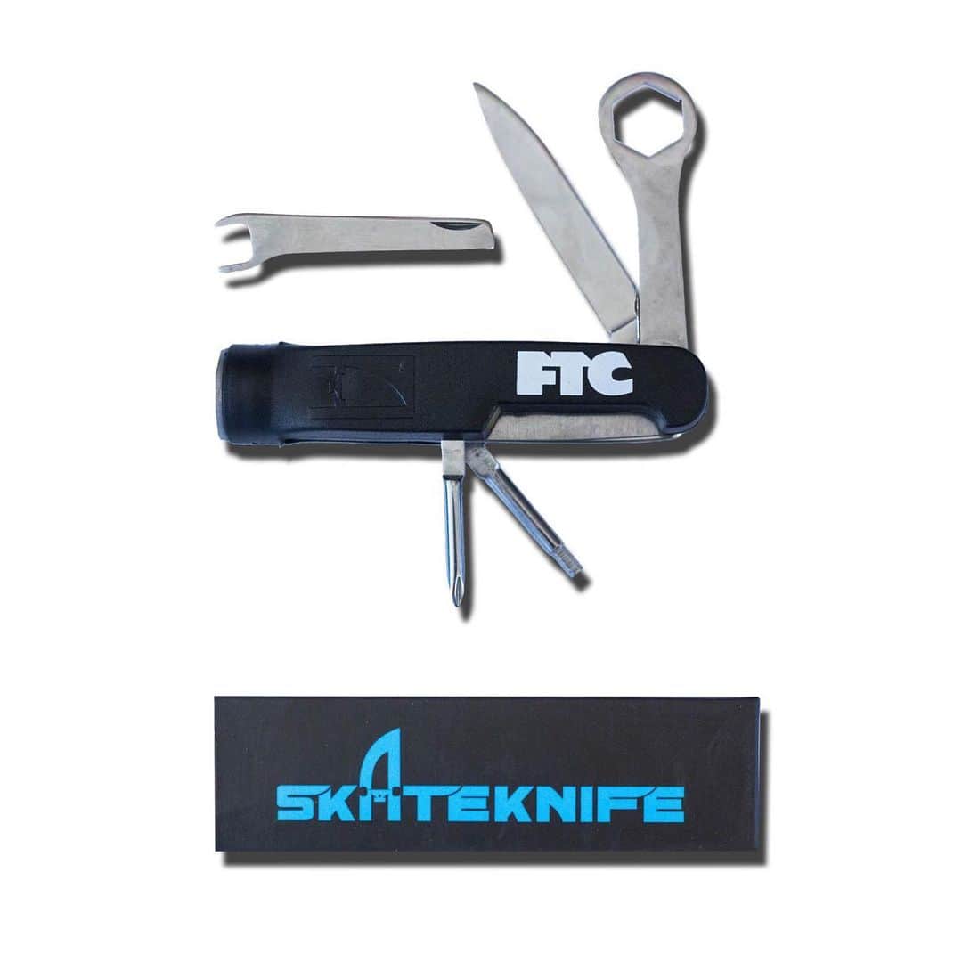 エフティーシーのインスタグラム：「FTC X @skateknife Pocket Tool — Philips Head Screwdriver, Allen Wrench, Folding 9/16” Kingpin Wrench, Folding Griptape Blade, Detachable 3/8” Mounting Hardware Wrench, 1/2” Wheel Nut Socket Wrench — available online and in-store 🛠 #skateknife #ftc #forthecity #ftcsanfrancisco #ftcjp #ftcbarcelona #ftctokyo #ftcnagoya #ftcosaka」